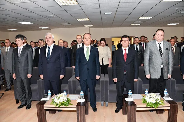2013 Emniyet Teşkilatı Sertifika Töreni