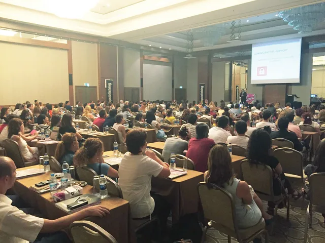 2015-2016 ELT Seminerleri